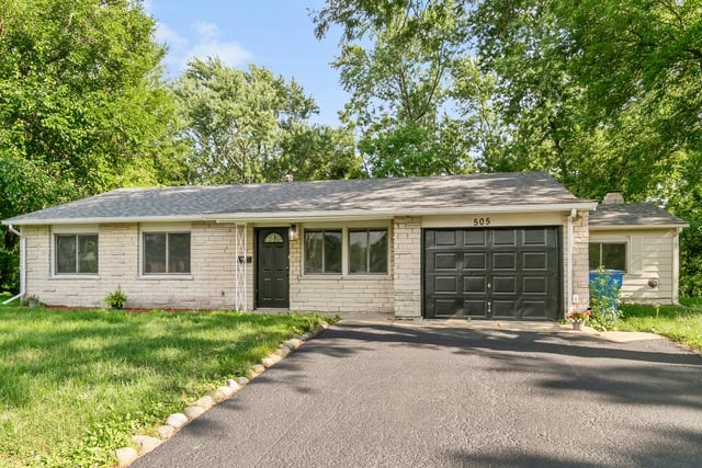 Hits & Misses Property Image