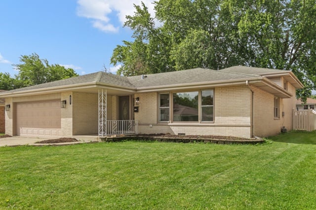 Hits & Misses Property Image