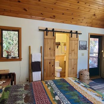 2b813bf3-4b8f-4d4a-a5e7-05ec06007083 copy