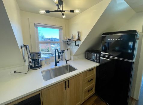 d66c0c6f-3d01-4102-8c2d-f4b2620dda7a copy