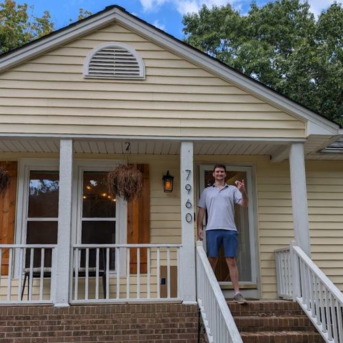 Young and Homeowner: Reynold’s First House in Charlotte’s Hickory Grove with Hasty Millen