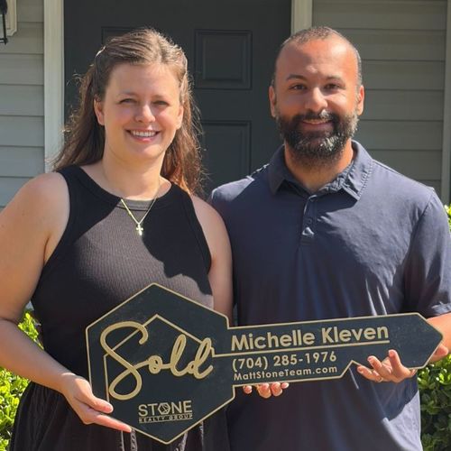 First-Time Homebuyers in Matthews, NC: How Michelle Helped Emad & Julia Win Their Dream Home