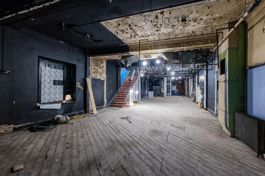 2033 W Broad St-1-min