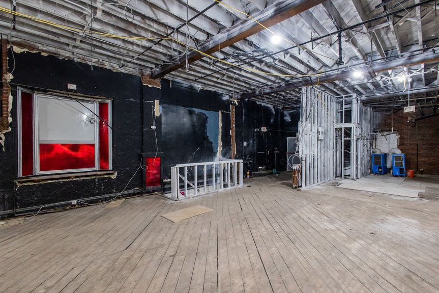 2033 W Broad St-2-min