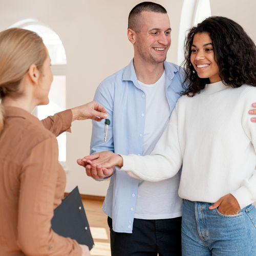 Beyond the Offer: A Behind-the-Scenes Look at the Homebuying Process
