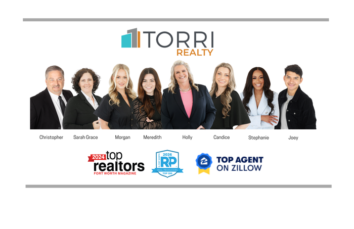 Torri Team Photos (8.5 x 5.5 in) (12)