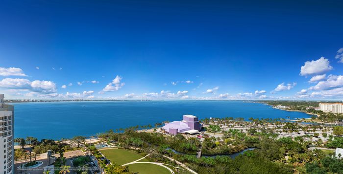 1000arts_bayresidences_view