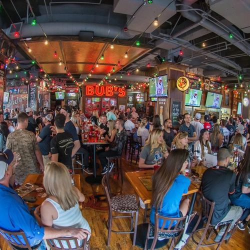 The Best NFL Bars in San Diego for Every Team's Fans