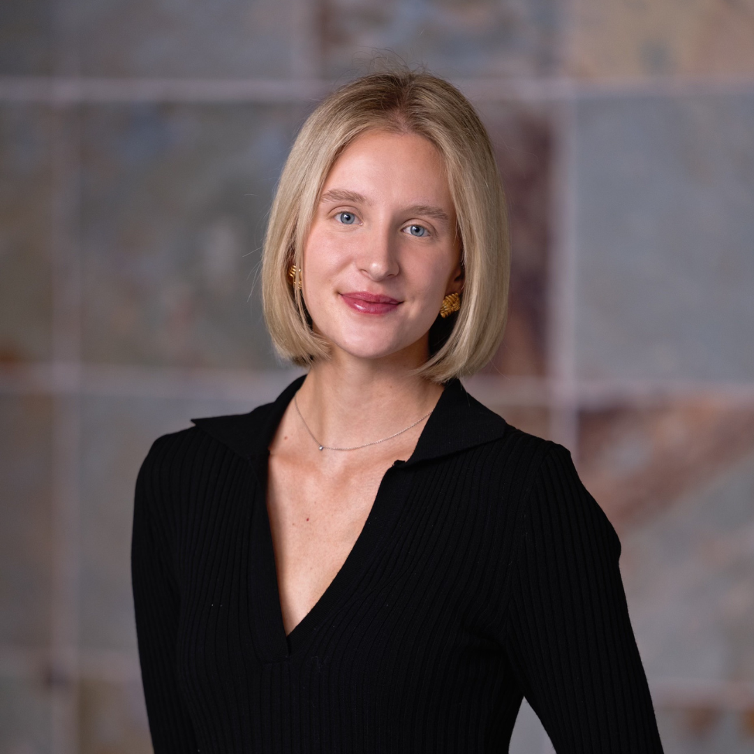 1080 x 1080 headshots