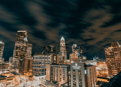 clay-banks&#8211;Ni2fpLUgRI-unsplash (1)