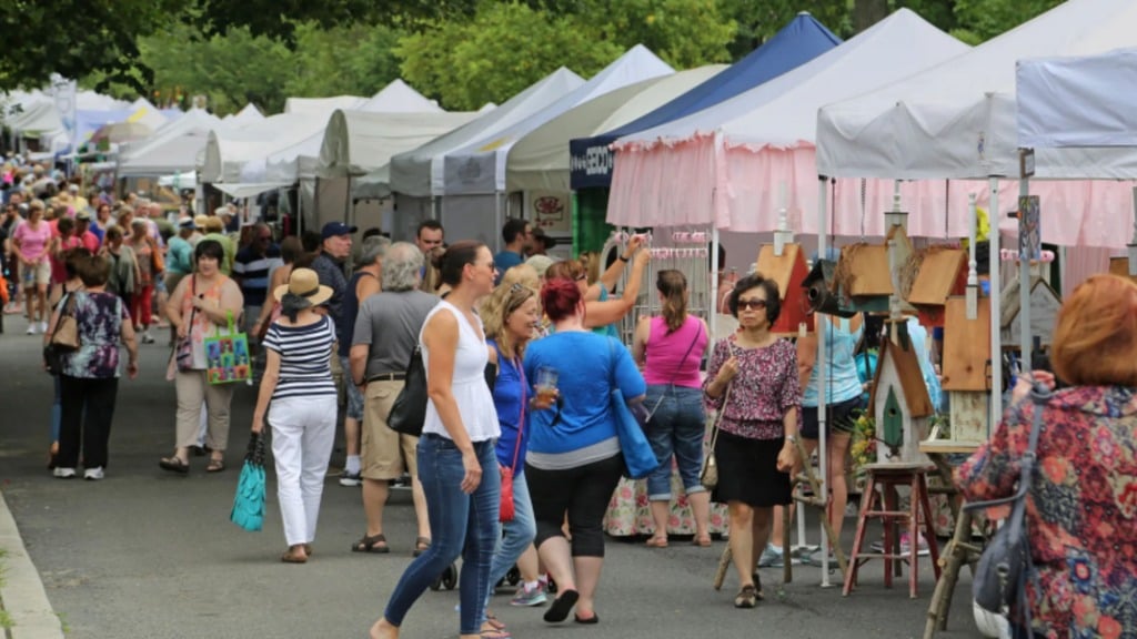 Street Fairs and Pop-Up Markets