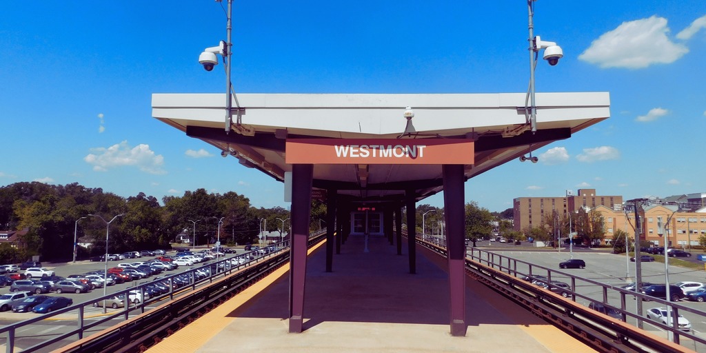 Westmont PATCO Station