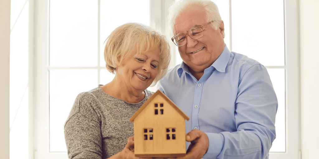 Why Senior Homeowners Should Talk About This Early