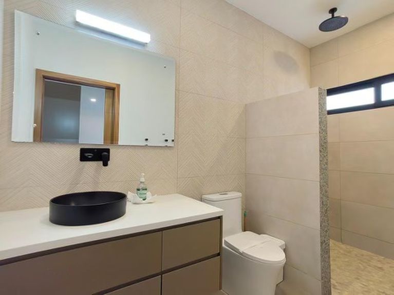 69e8ed9d-bbb9-4f06-a569-a432c3230350