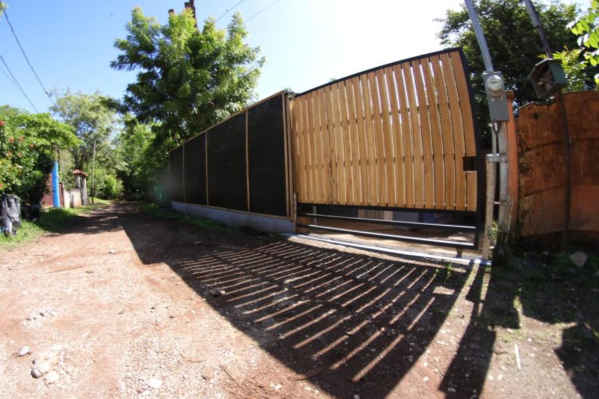 a8498b3b-b5b7-40c6-b219-70bed1dfa0e4