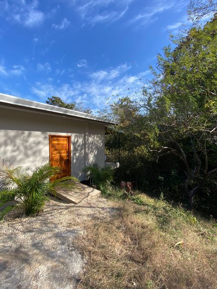 b1cf19be-f156-4b7e-8ba8-e7e4d802bf38