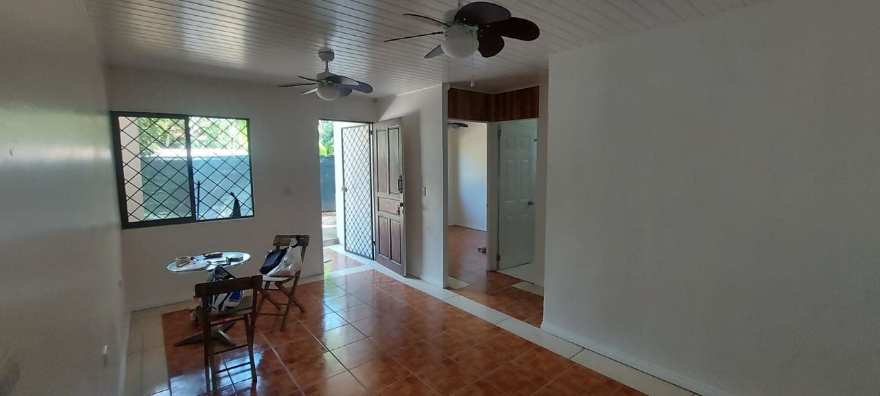 b6a71984-d8ab-4251-964d-4db050dc54e2