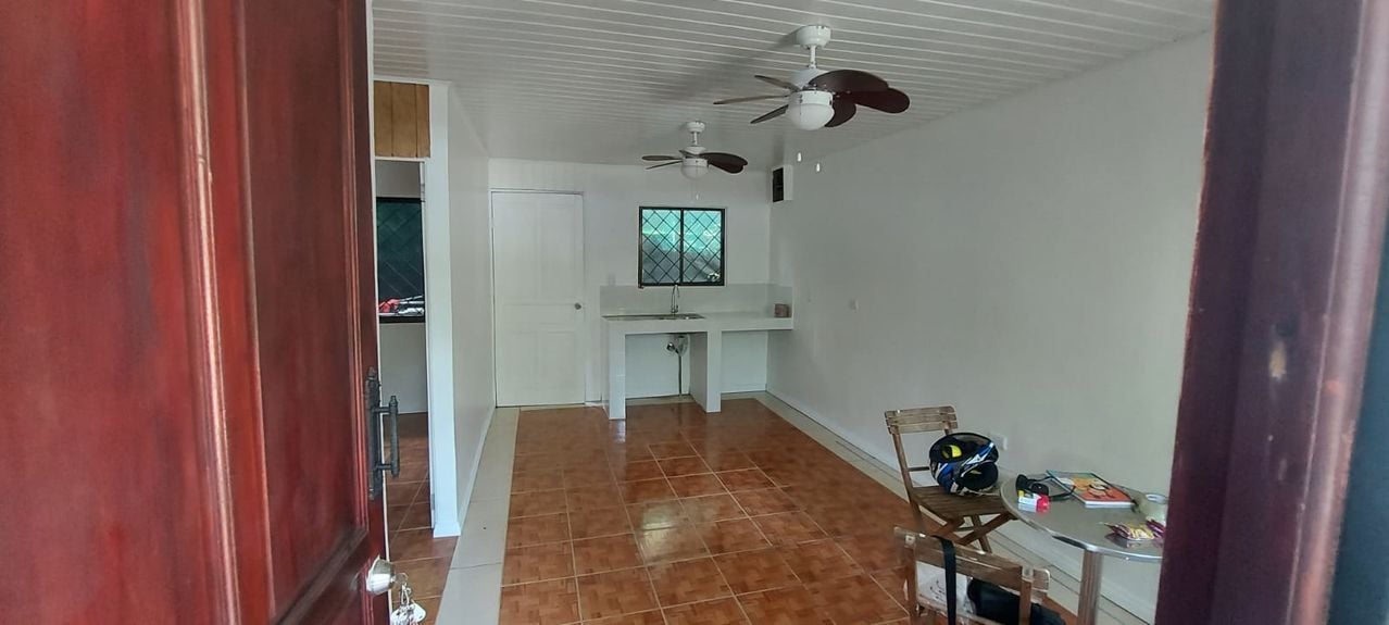 fe17675d-ae89-4011-8fb0-1ea26216ed1a