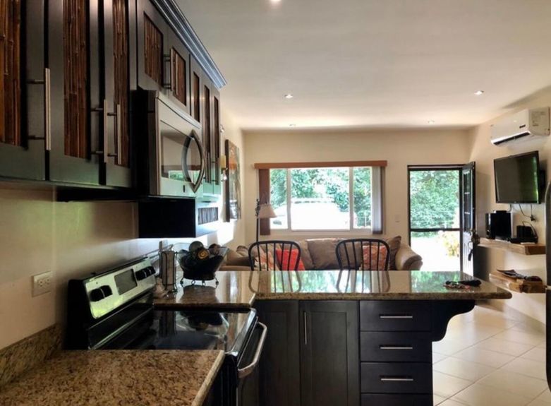 b8a6bf10-3048-4dbe-a030-fb51ea686d54