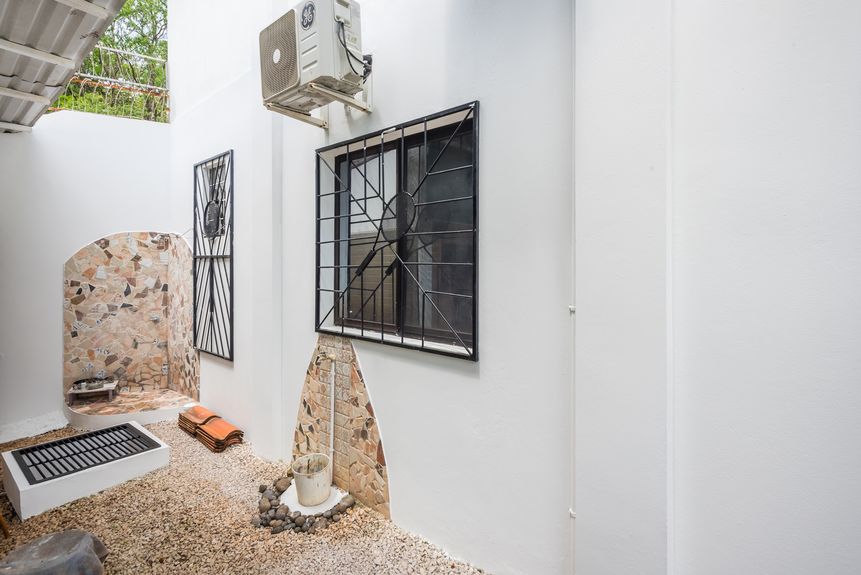 Tennis Court Business.62