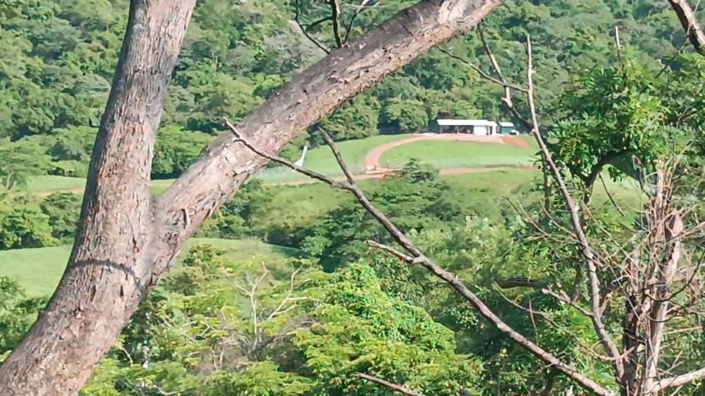 8caf8644-7de1-4d9a-b0c4-7492e77e54da