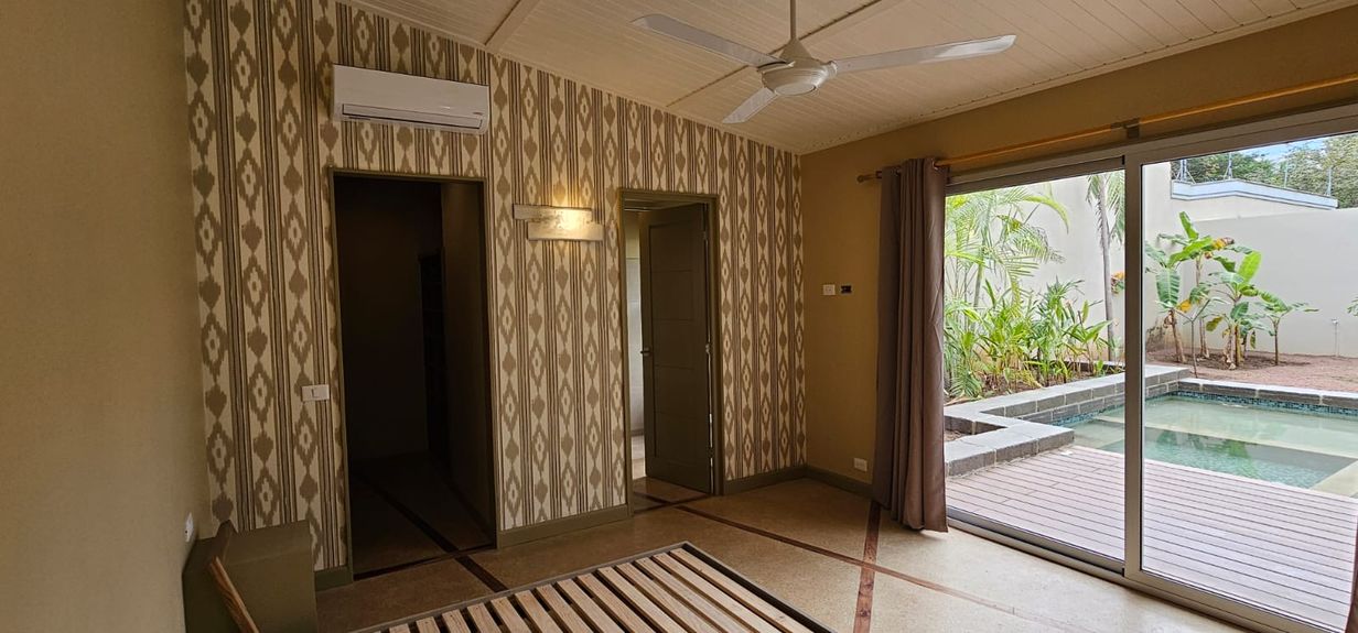 c68a30e7-18fc-4e30-9a77-6f82086bd99a