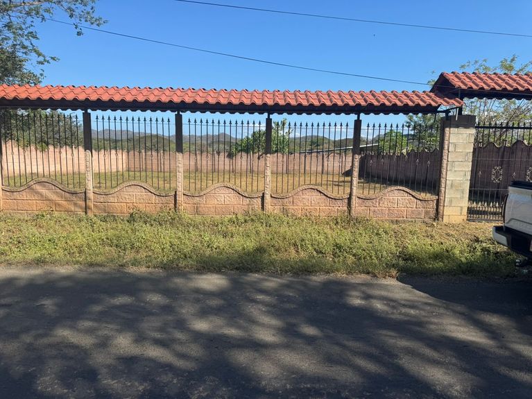 a4b25ebf-2dd8-48ca-8882-ede09d1c4047