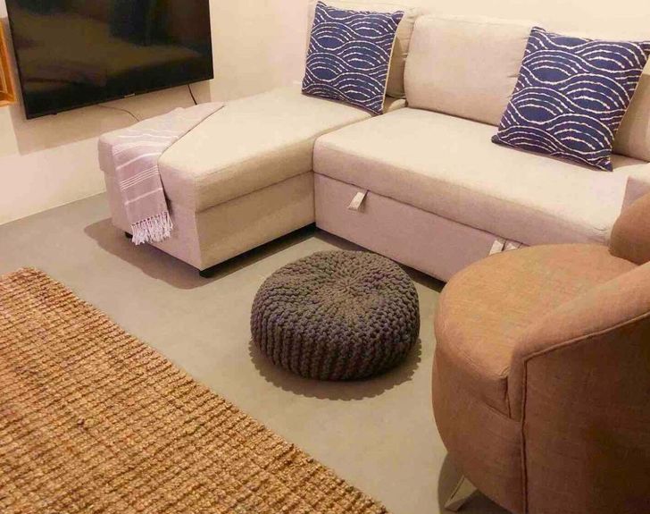 d8679585-73bb-4412-895a-7bd7d739e80d