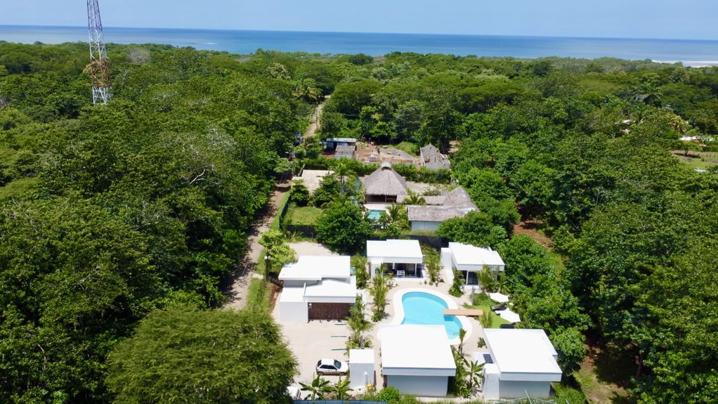 0d16b4ab-ac34-4f3e-a25a-9a21fe27f5de