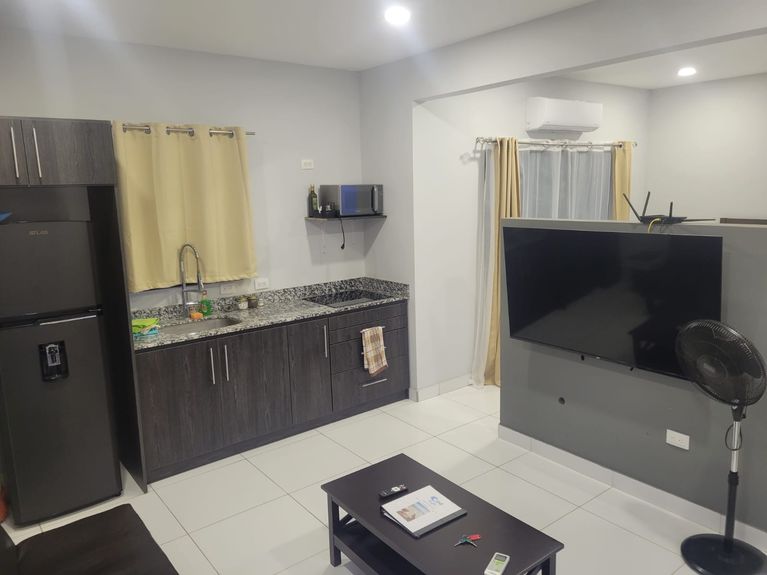 dea2fd33-f5a6-487e-81e6-ef1a1e5f6911