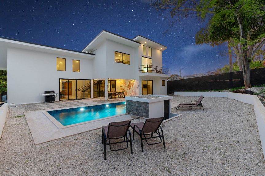 1d177b71-e939-4080-8435-d4a9aa89e826