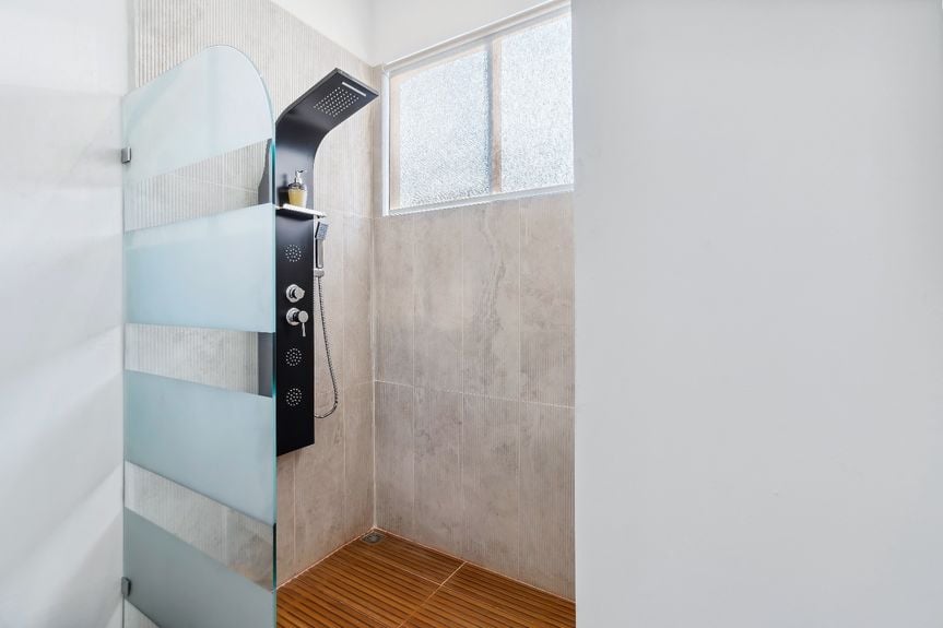 4f345eb6-f93d-4953-9f53-a18e835ea77f