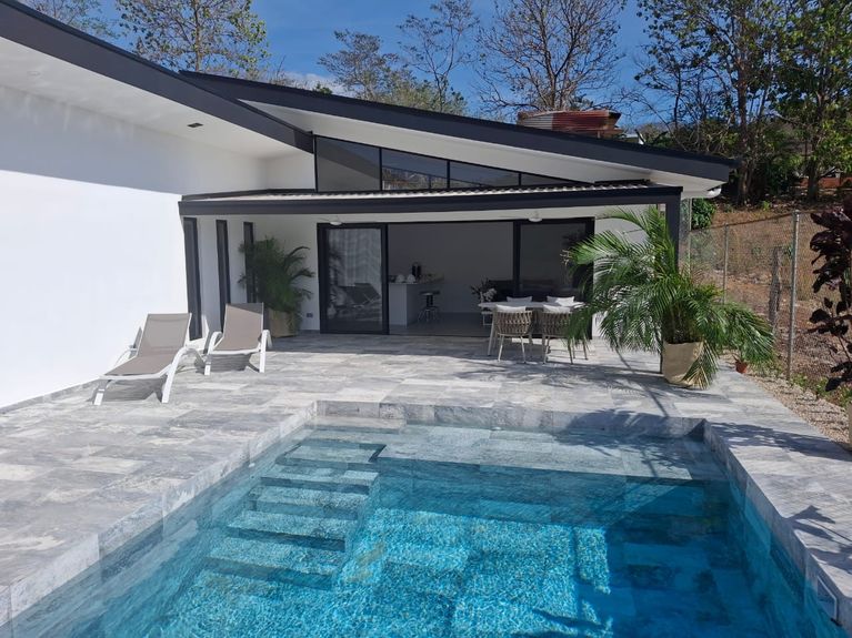 c378ff8b-e09f-495d-b7b8-27107212a848