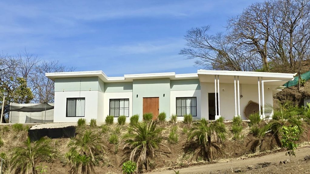 0d7d00a8-f910-422e-9bc6-89d5b5e8b058