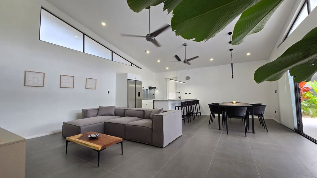 WhatsApp Image 2025-07-02 at 8.30.11 PM (4)