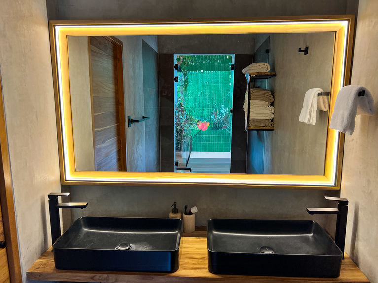 CASA BLACKBOX BATHROOM PRINCIPAL-3