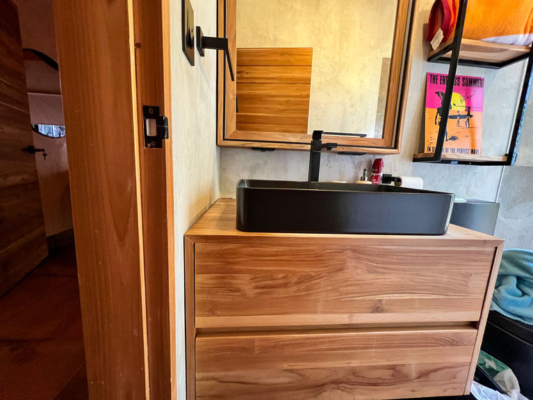 CASA BLACKBOX GUEST BATHROOM