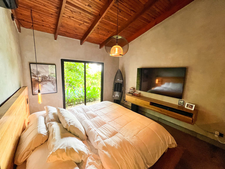 CASA BLACKBOX MASTER BEDROOM