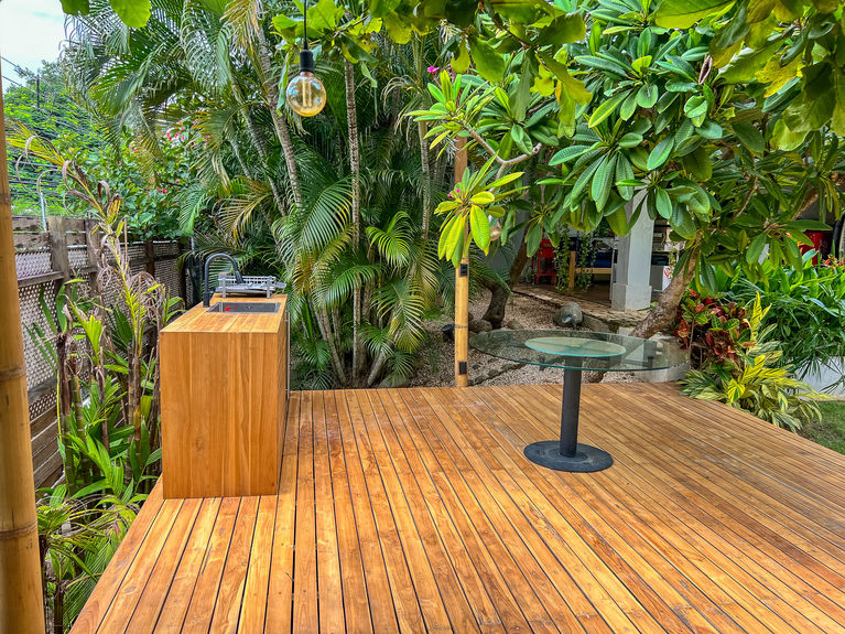 CASA BLACKBOX PATIO.-2