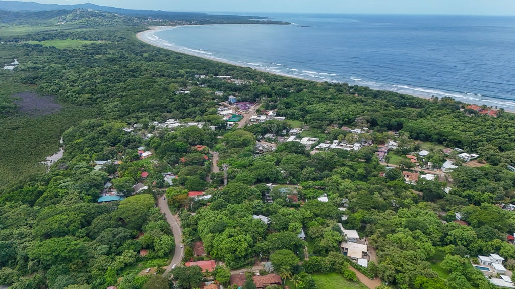 2141m2 Lot Playa -12