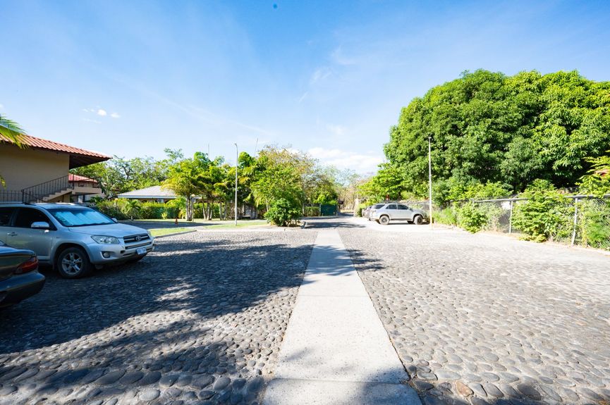 6a08f956-dc39-4529-804e-88f99ccfc163 2