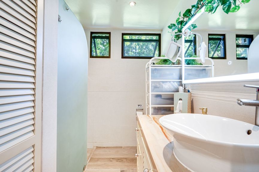 8f400ff3-71ca-41f2-a442-a10692c3d37a 2