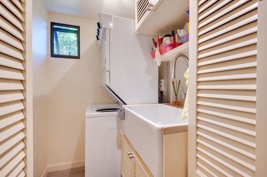 f55e996c-c1c0-407f-8798-7edbae7bf25f 2