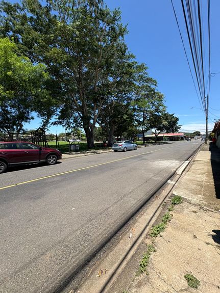 1c56fffe-a049-4efb-b044-2f1be04f406f