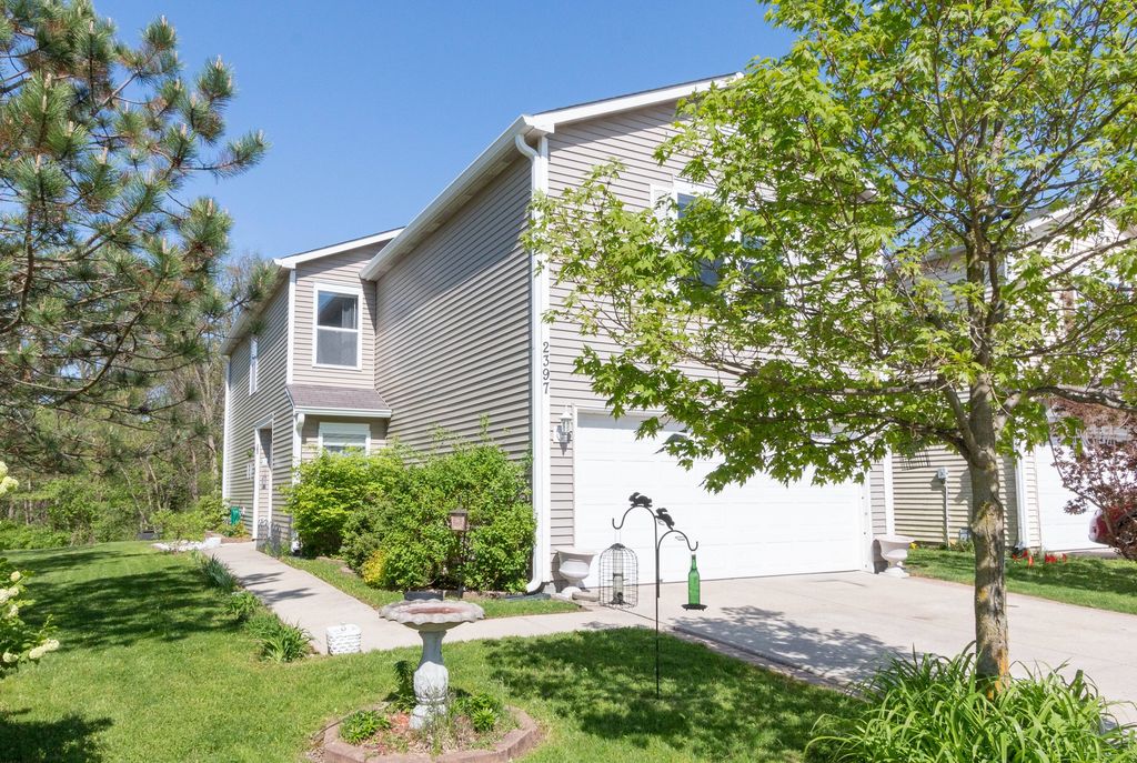 2397 Collins Way FiveStar Realty Group