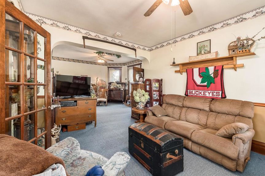 20191012162302958404000000-o