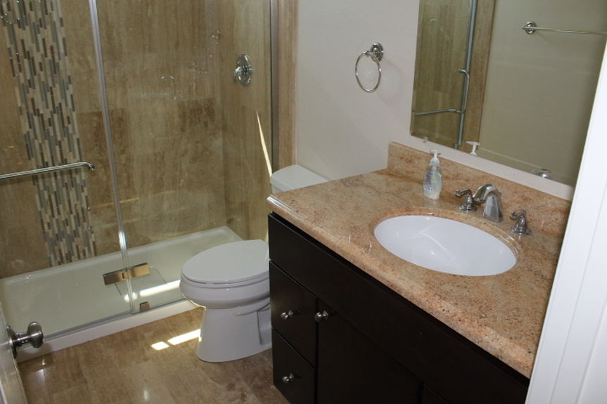 bah_4321dortheadownstairsguestbathjpg