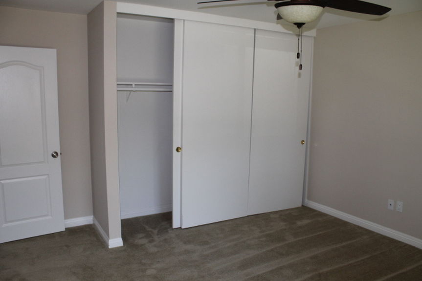 hse_4321dortheaupstairsbedroombjpg