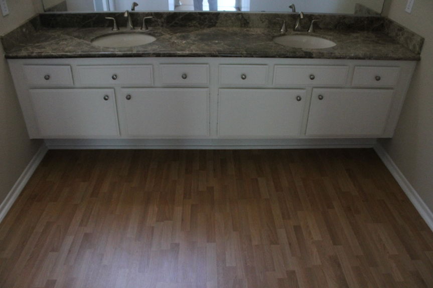 idc_212tanforanmasterbathjpg