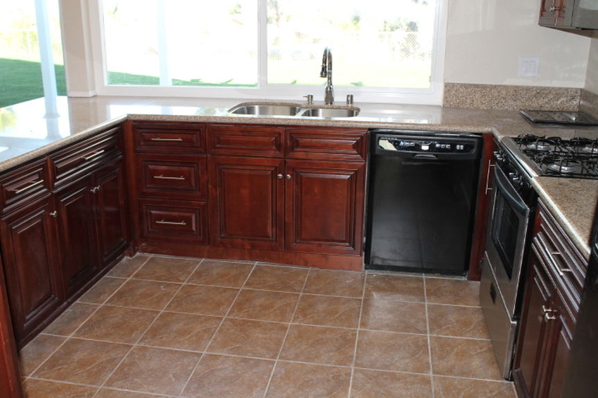 jow_6271hillsidekitchenjpg